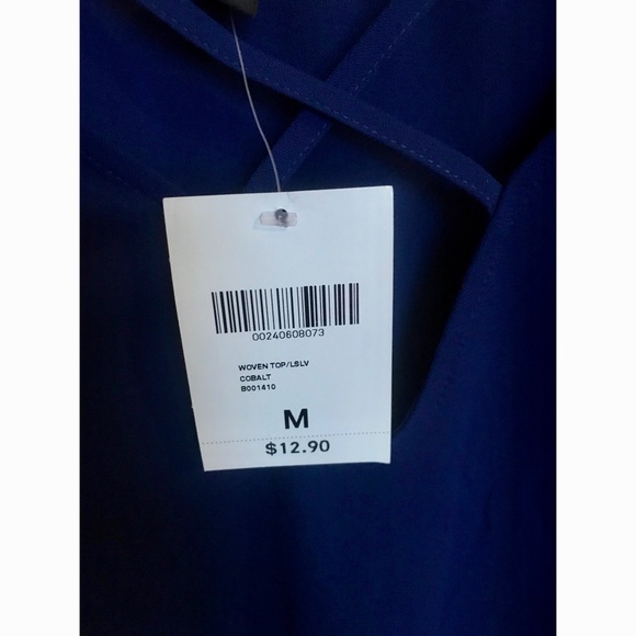 Medium Long sleeve shirt with tags - Picture 2 of 2